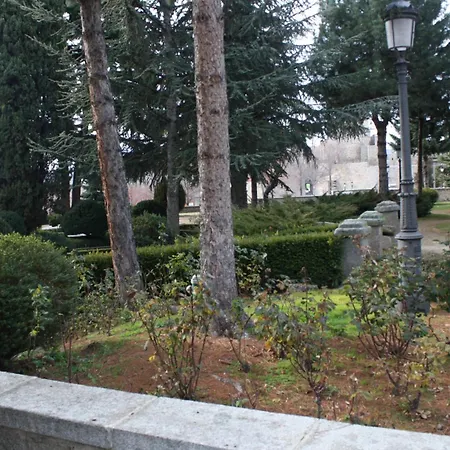 Hotel De 4*