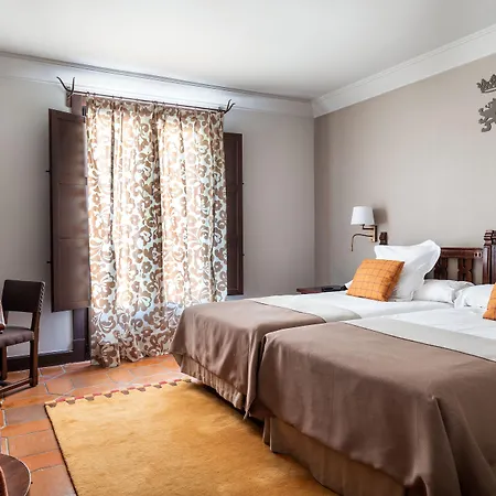 De Otel Ávila