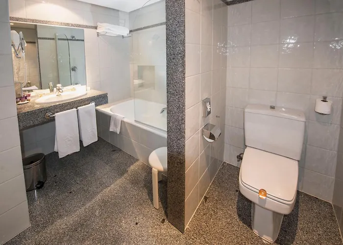 Ξενοδοχείο De 4*